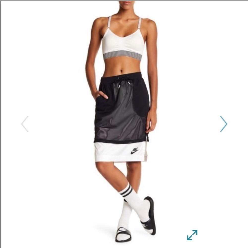 Nike Mesh Overlay Skirt